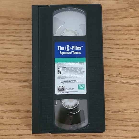 X-Files Boxed VHS Tapes 📼 - Picture 4 of 9